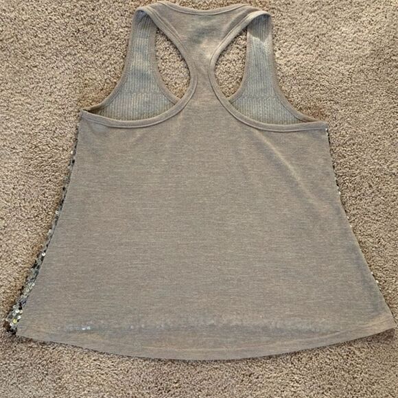 🤸‍♂️3 for 12🤸‍♀️ LOVE Tease Racerback Silver Sequin Tank Small - Picture 2 of 6